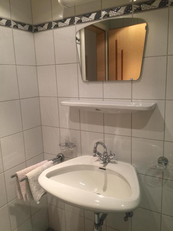 Gaestehaus Schoepf Elsa Langenfeld Bagian luar foto