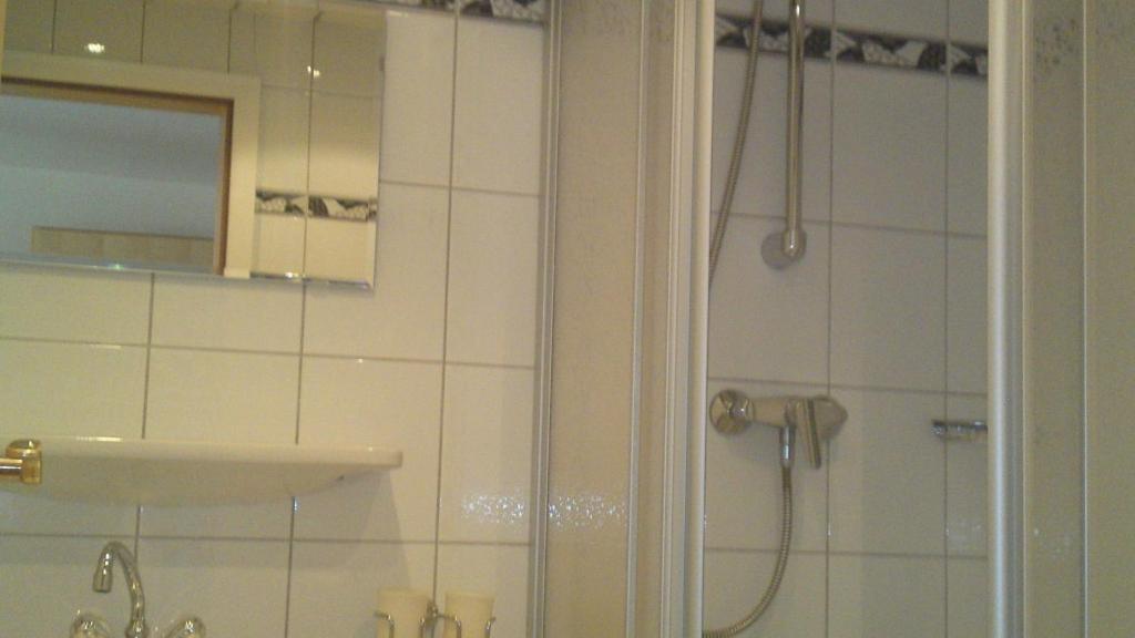 Gaestehaus Schoepf Elsa Langenfeld Bagian luar foto